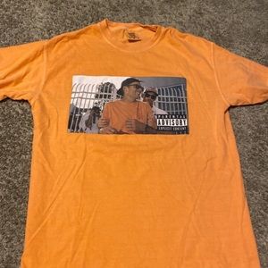 Old row Tom Brady shirt